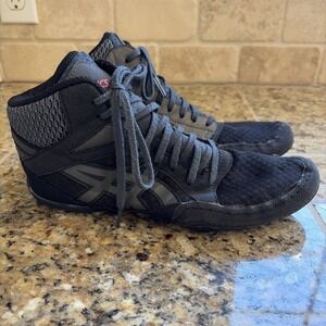 ASICS Snapdown 3 Wrestling Shoes Youth Size 4.5 Gray Black Mesh Lace Up Footwear